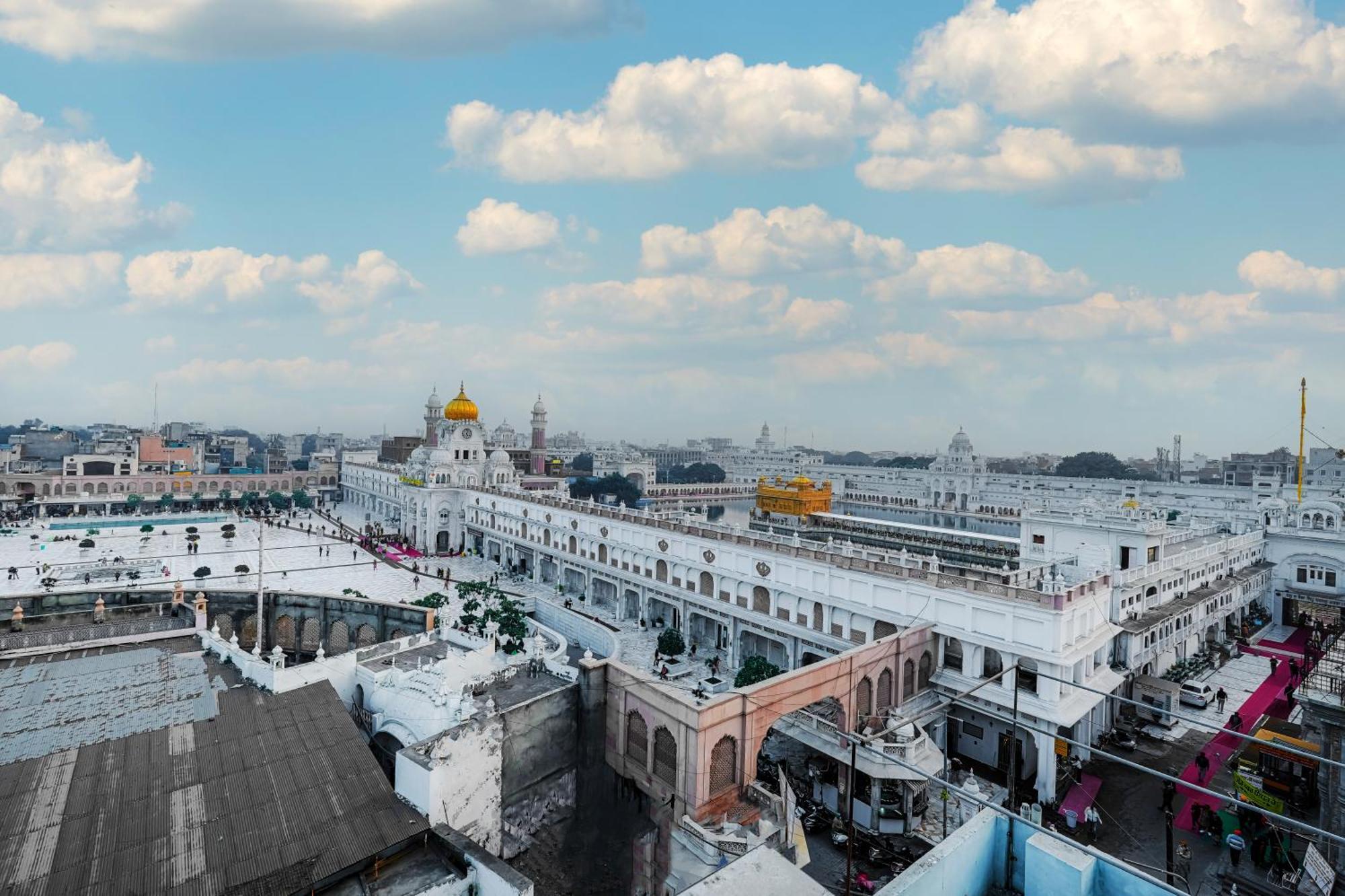 Csjs Inn Hotel Amritsar Exterior foto