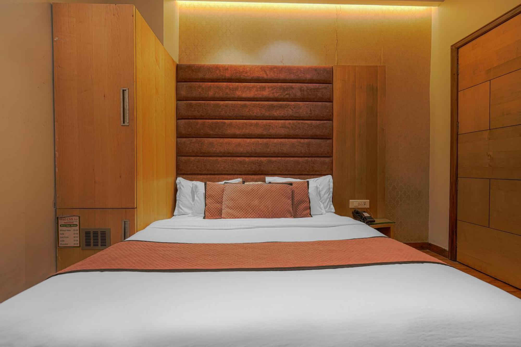 Csjs Inn Hotel Amritsar Exterior foto