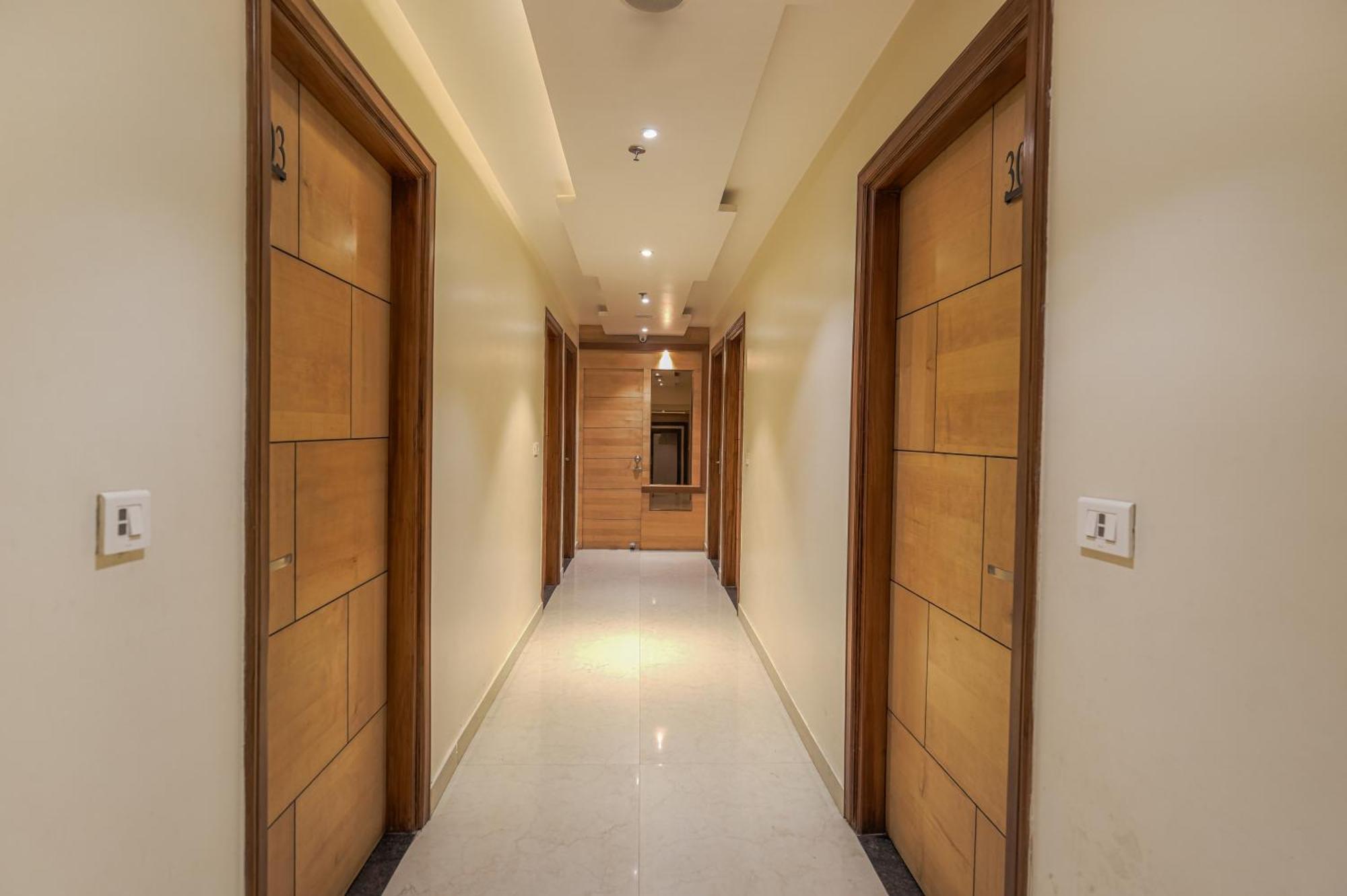 Csjs Inn Hotel Amritsar Exterior foto